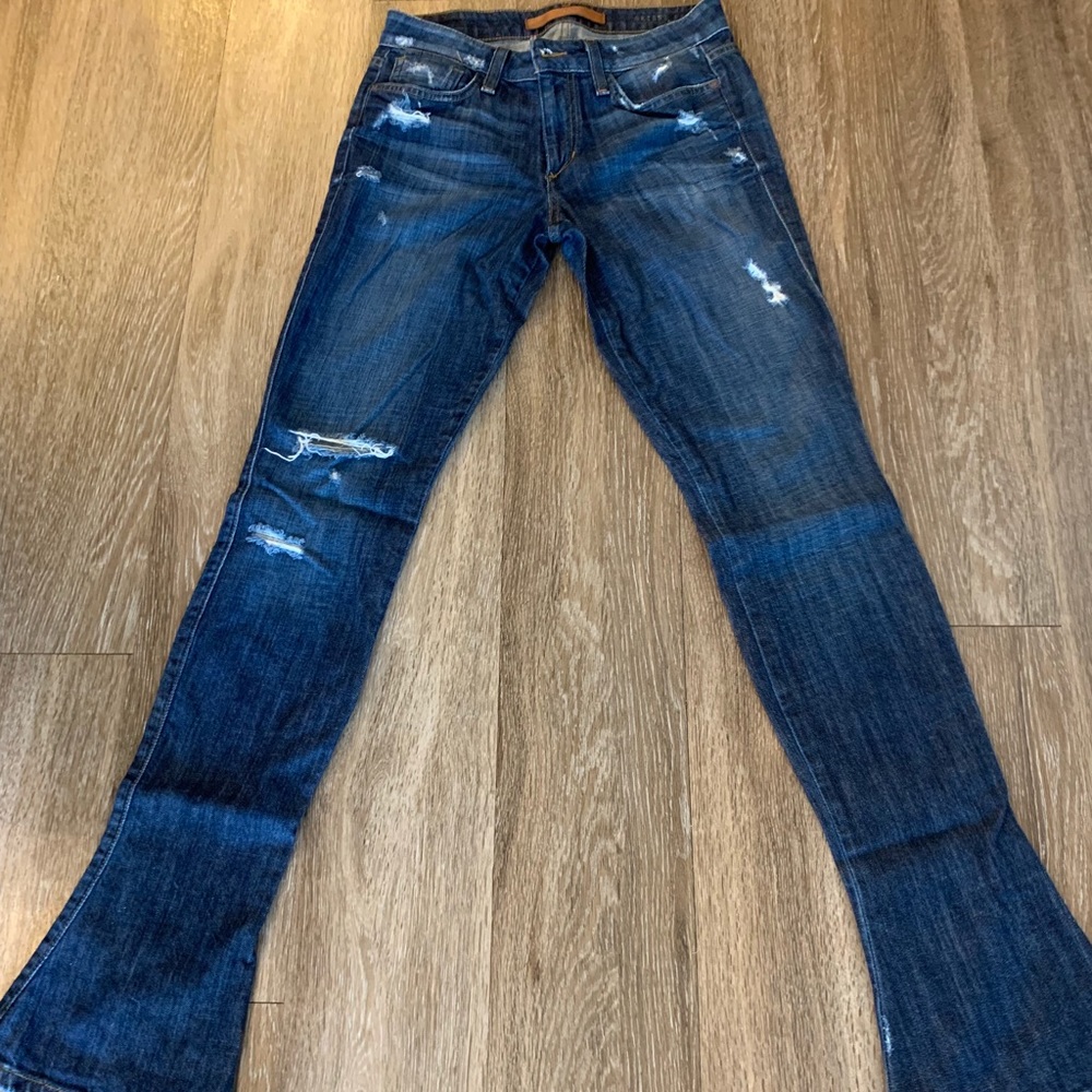 Joe’s distressed blue jeans